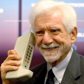 Первый мобильный телефон в мире